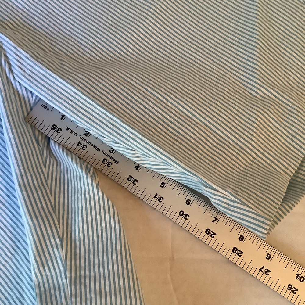 Dalia City Fit Striped Shorts Size 4 New - Picture 15 of 15